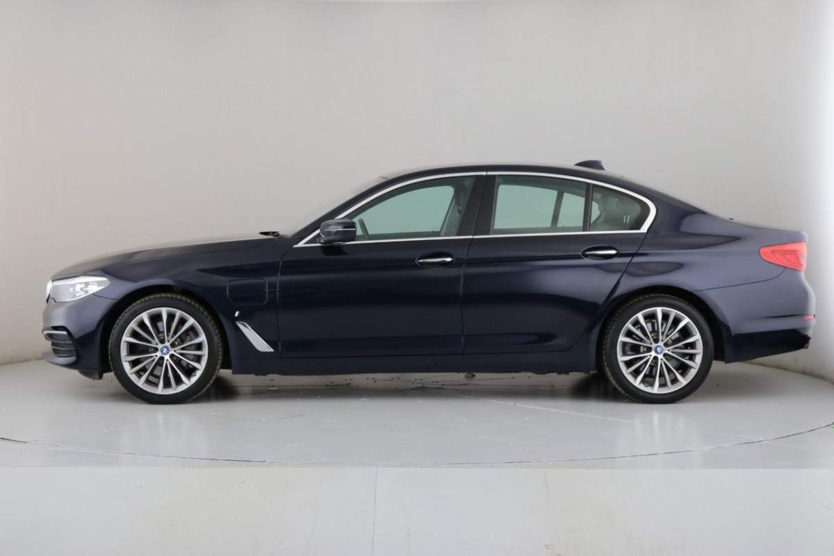 BMW 5 SERIES 2.0 530E SE 4D 249 BHP - 2017 - £21,200