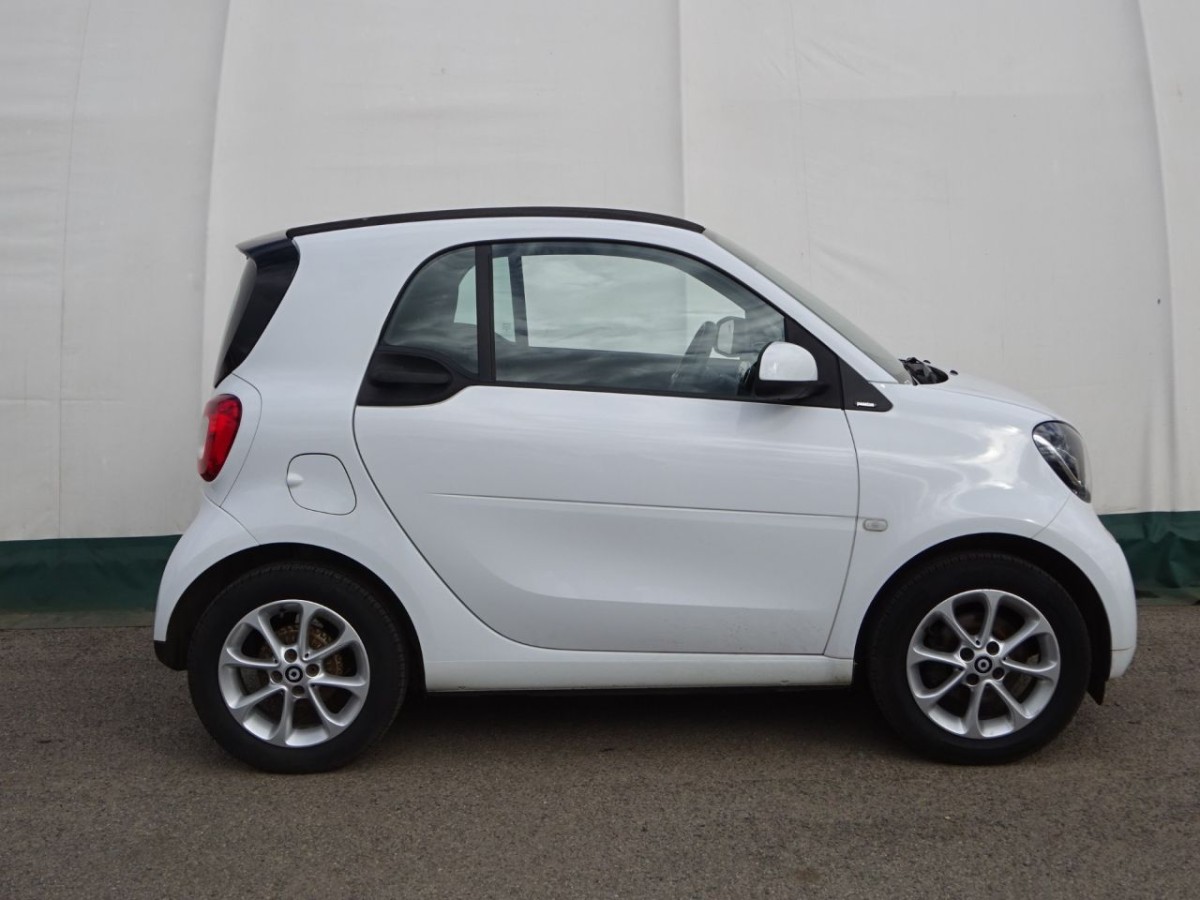 SMART FORTWO 1.0 PASSION 2D 71 BHP - 2017 - £7,990