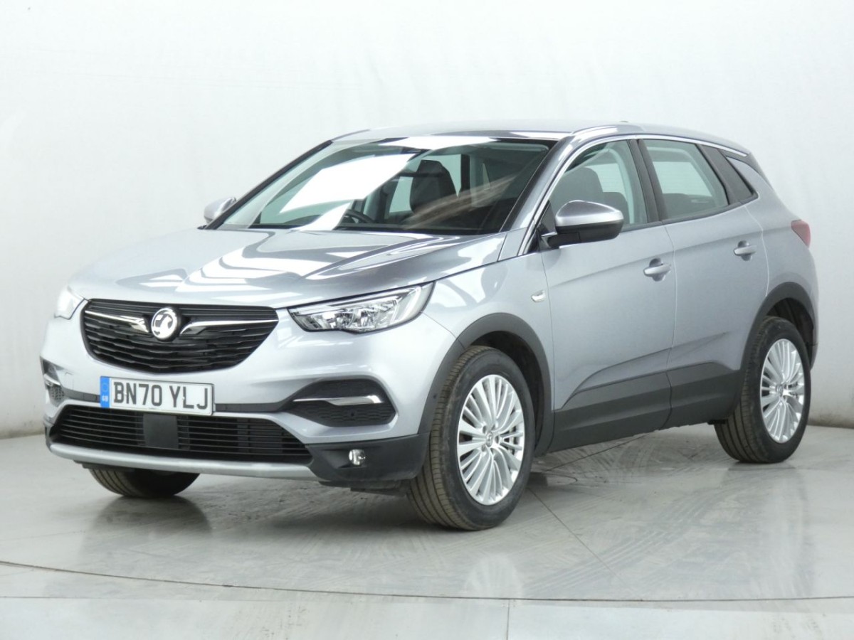 VAUXHALL GRANDLAND X 1.2 BUSINESS EDITION NAV 5D 129 BHP - 2020 - £13,700