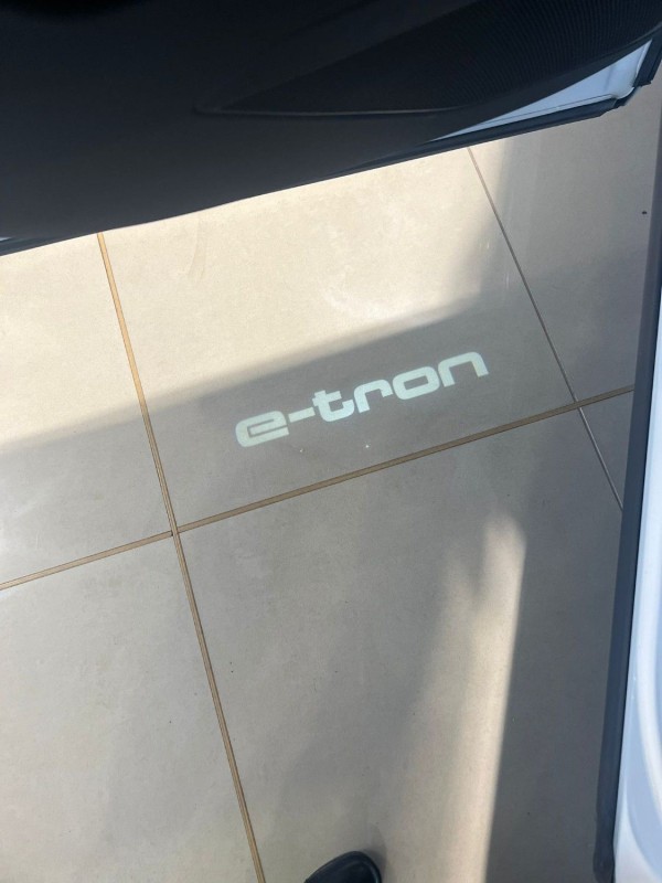 AUDI E-TRON 0.0 QUATTRO LAUNCH EDITION 5D 403 BHP - 2019 - £39,990