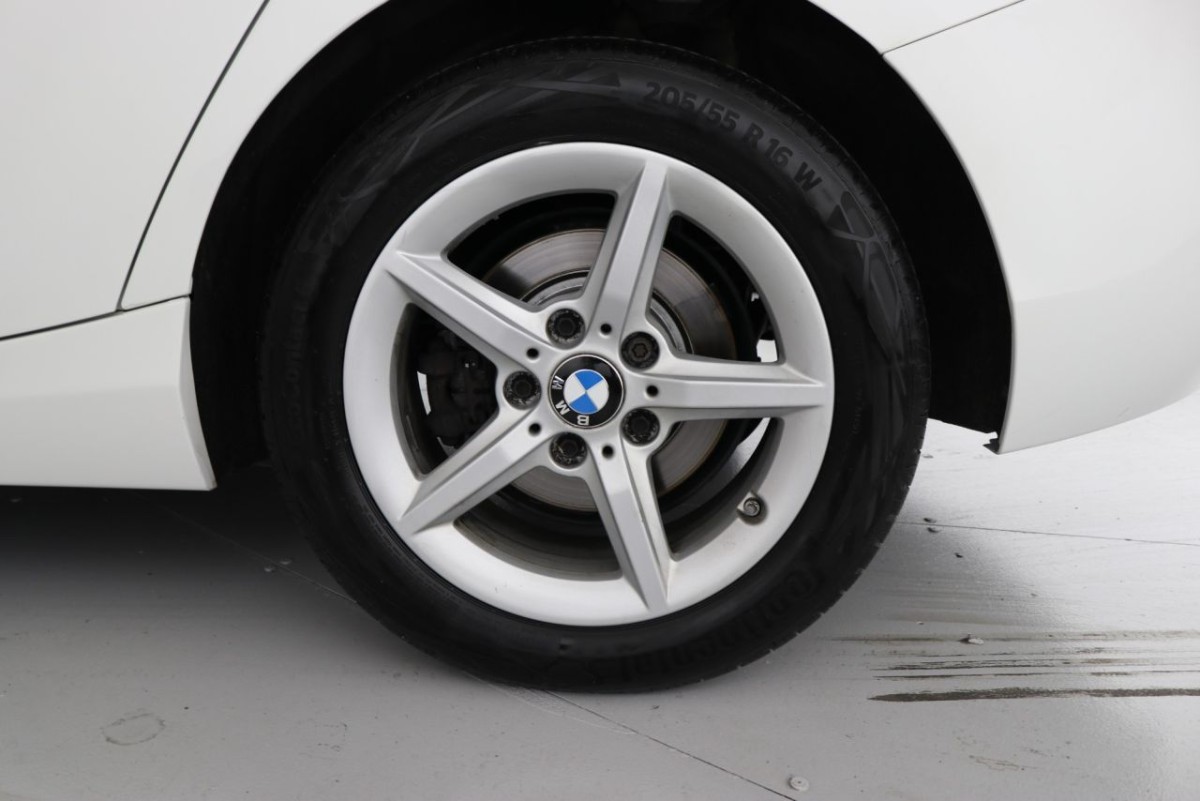 BMW 1 SERIES 1.5 118I SE 5D 134 BHP - 2019 - £12,790