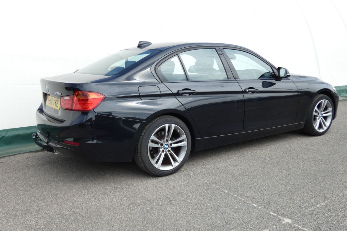 BMW 3 SERIES 2.0 318D SPORT 4D 141 BHP - 2014 - £9,990