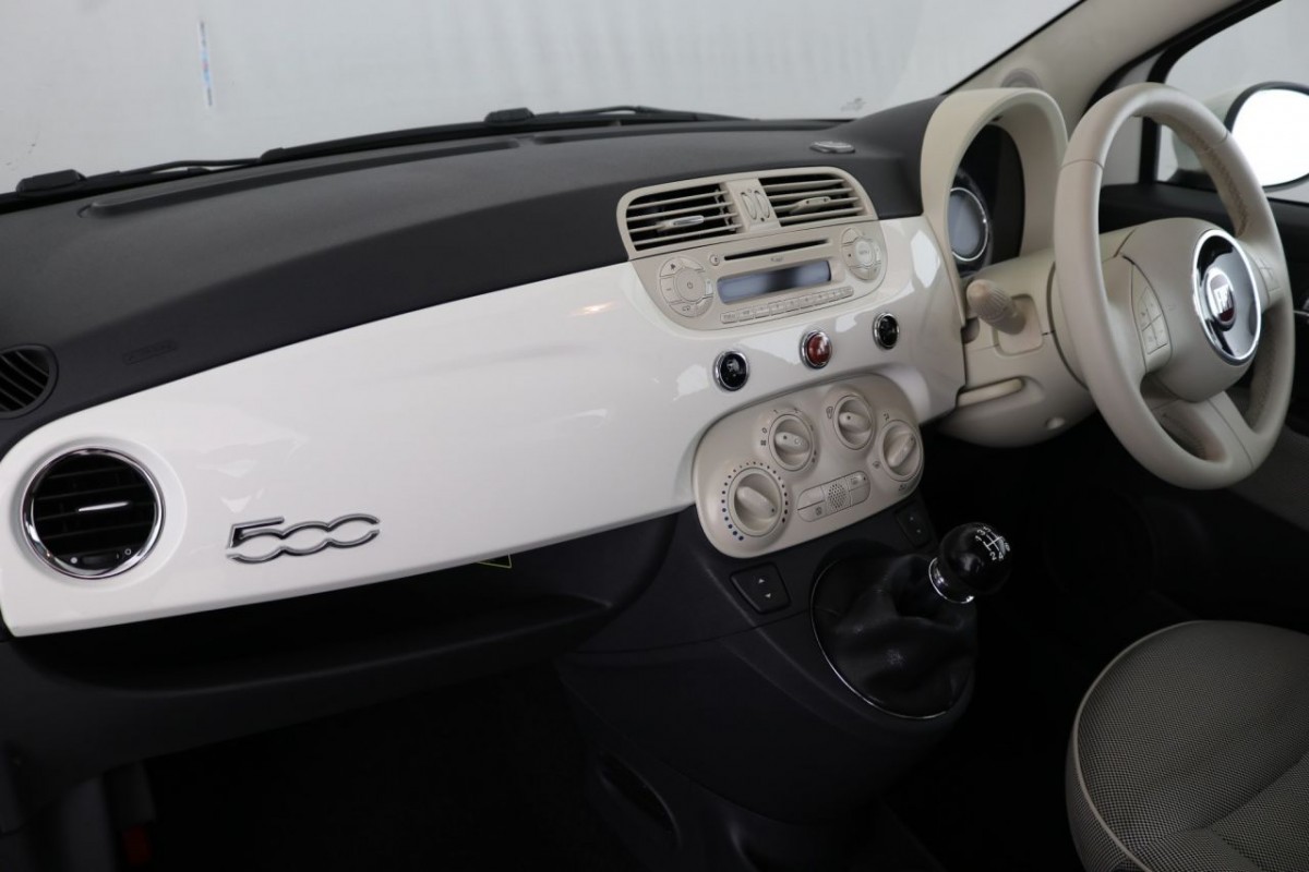 FIAT 500 1.2 LOUNGE 3D 69 BHP HATCHBACK - 2012 - £4,700
