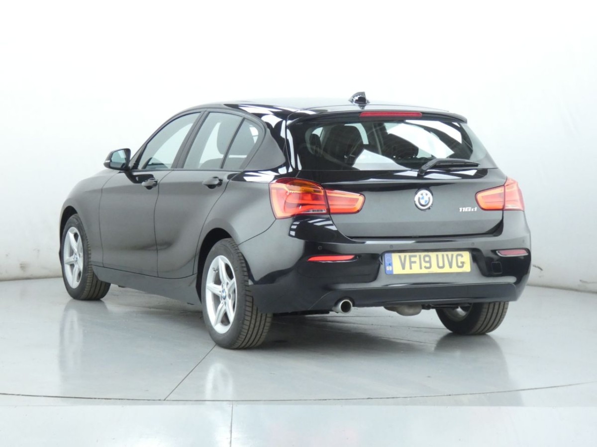 BMW 1 SERIES 1.5 116D SE BUSINESS 5D 114 BHP - 2019 - £15,400
