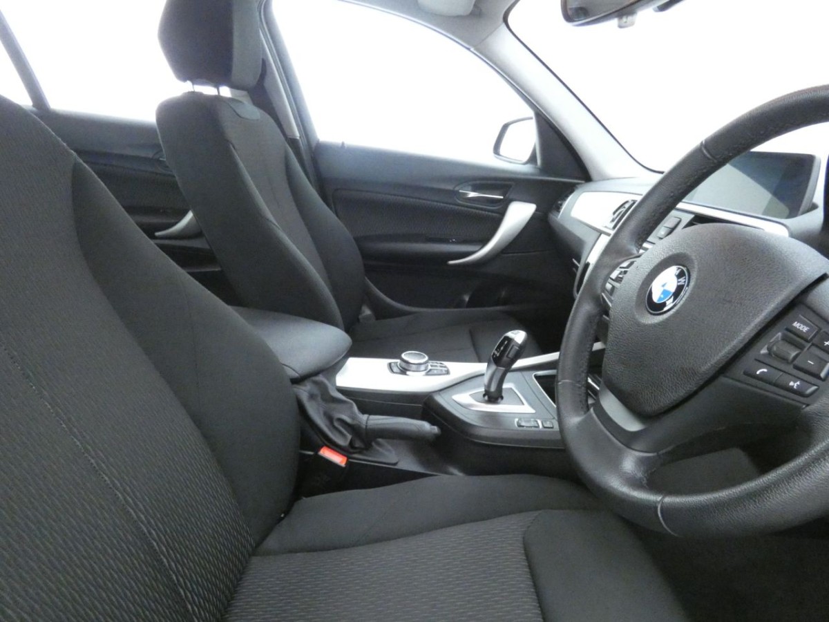 BMW 1 SERIES 1.5 116D SE BUSINESS 5D 114 BHP - 2019 - £15,400