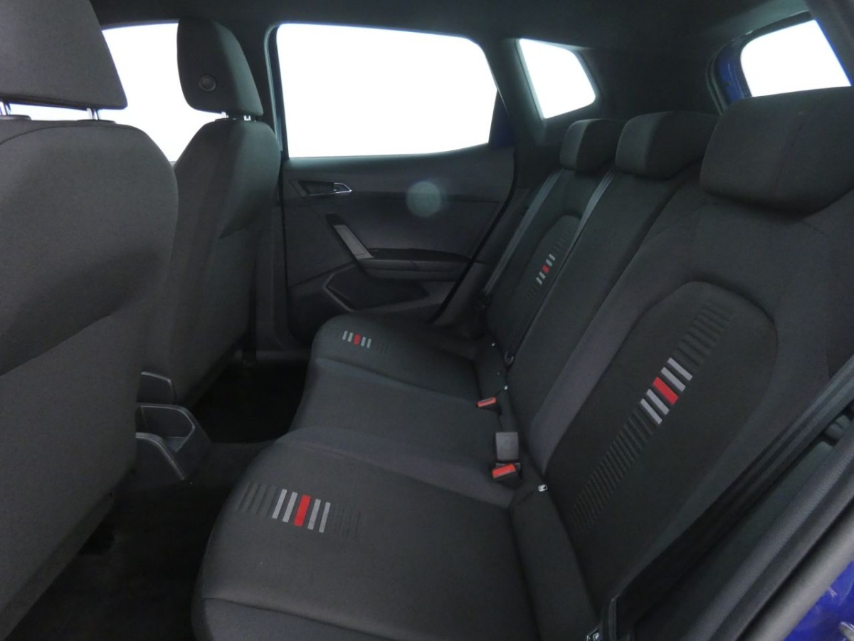SEAT ARONA 1.0 ECOTSI FR 5D 109 BHP - 2021 - £12,300