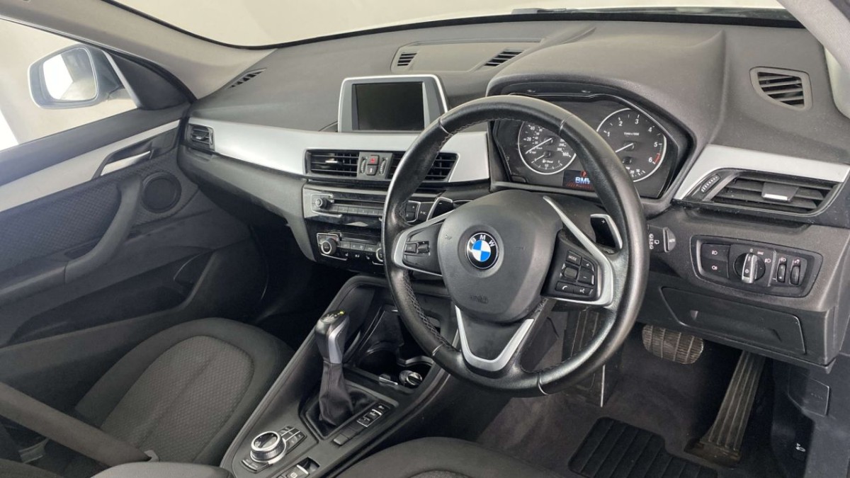BMW X1 2.0 SDRIVE18D SE 5D 148 BHP - 2016 - £11,800