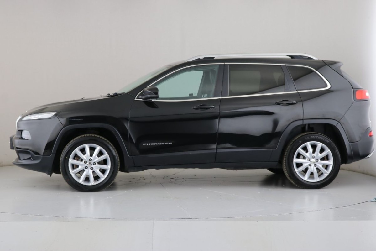 JEEP CHEROKEE 2.0 CRD LIMITED 5D AUTO 168 BHP ESTATE - 2014 - £11,700