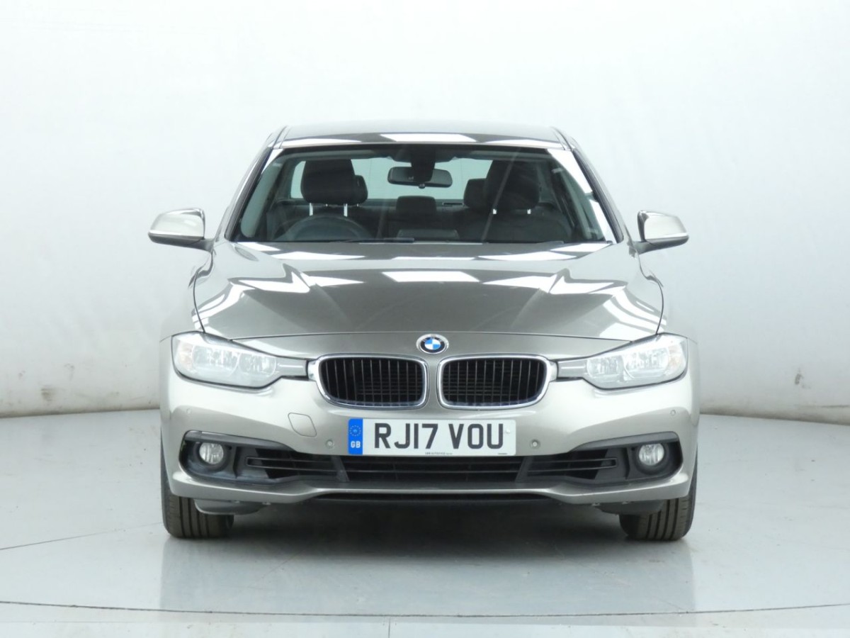 BMW 3 SERIES 2.0 330E SE 4D 181 BHP - 2017 - £13,490