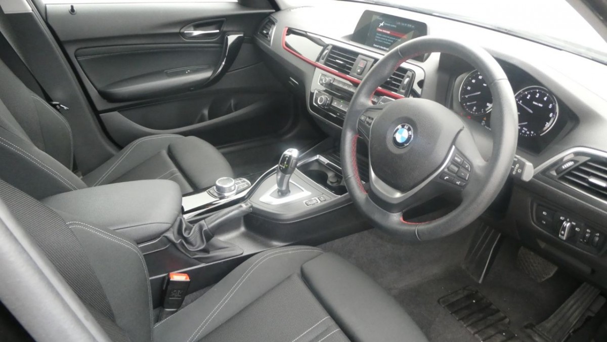 BMW 1 SERIES 1.5 118I SPORT 5D 134 BHP - 2018 - £16,990