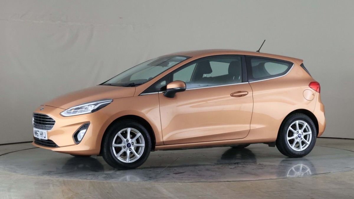FORD FIESTA 1.1 B AND O PLAY ZETEC 3D 85 BHP - 2018 - £9,400