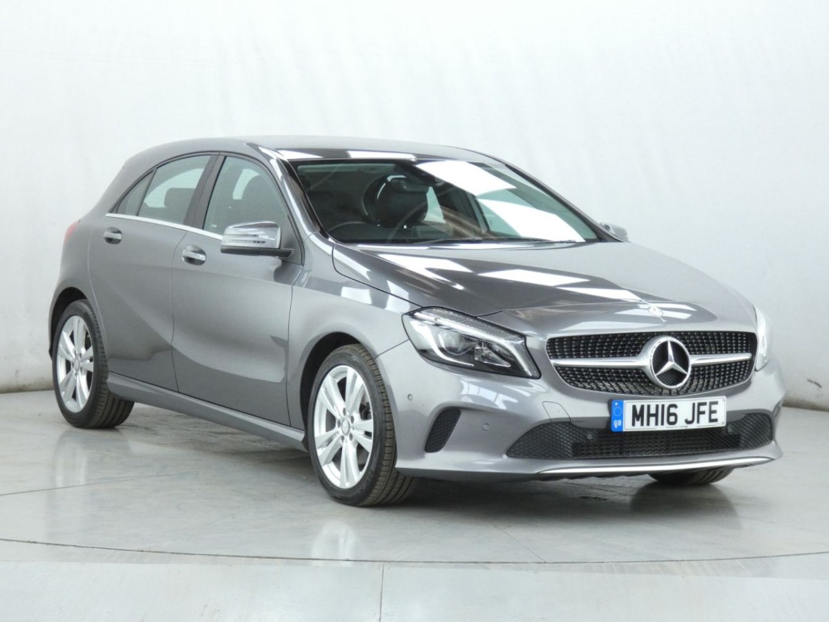 MERCEDES-BENZ A-CLASS 1.6 A200 BLUEEFFICIENCY SPORT 5D 156 BHP - 2016 - £8,990