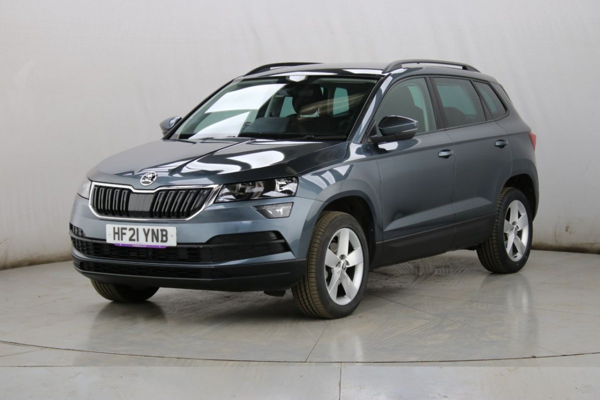 SKODA KAROQ 1.0 SE TSI 5D 109 BHP - 2021 - £14,400