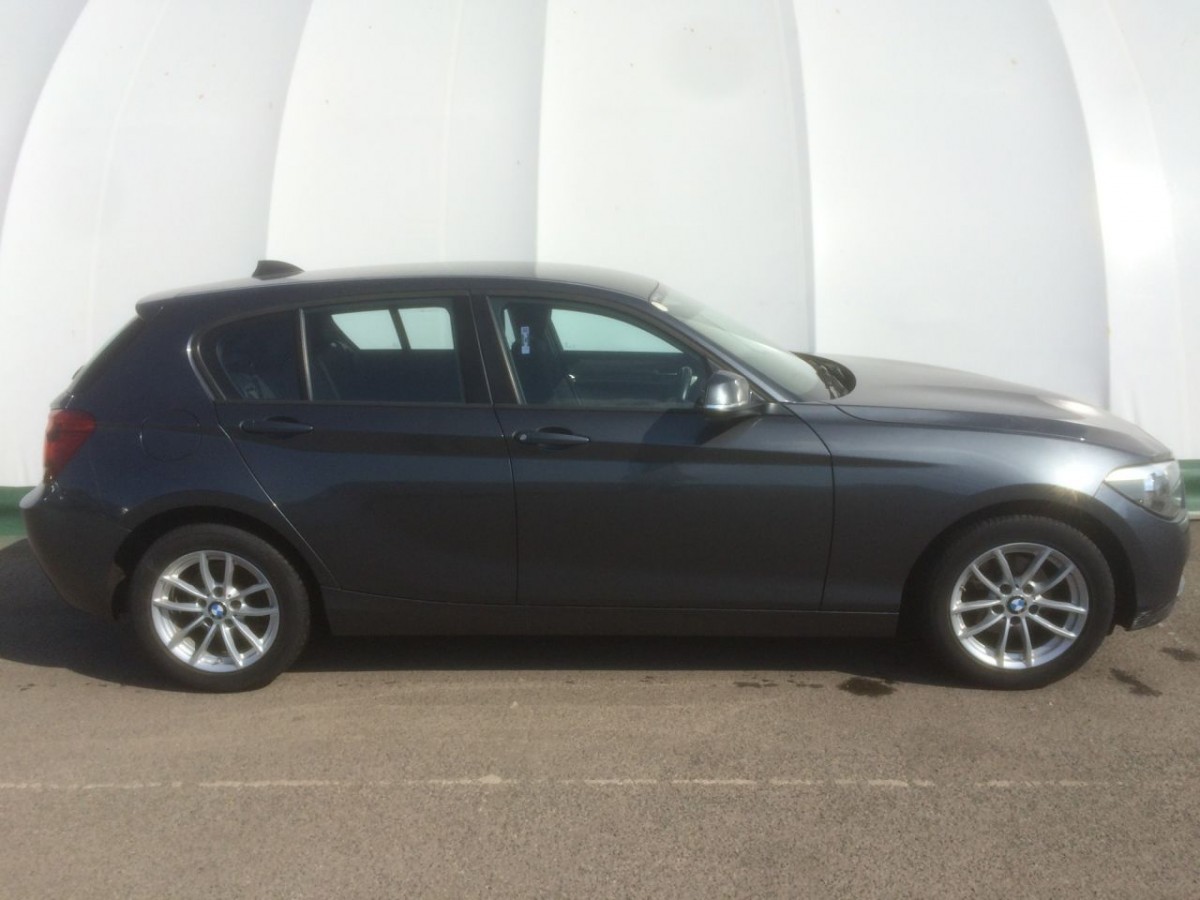 BMW 1 SERIES 2.0 116D SE 5D 114 BHP - 2014 - £8,990
