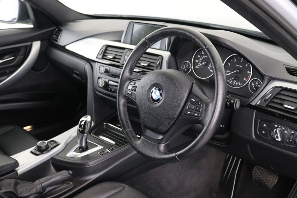 BMW 3 SERIES 2.0 320D SE 4D AUTO 182 BHP - 2012 - £9,700
