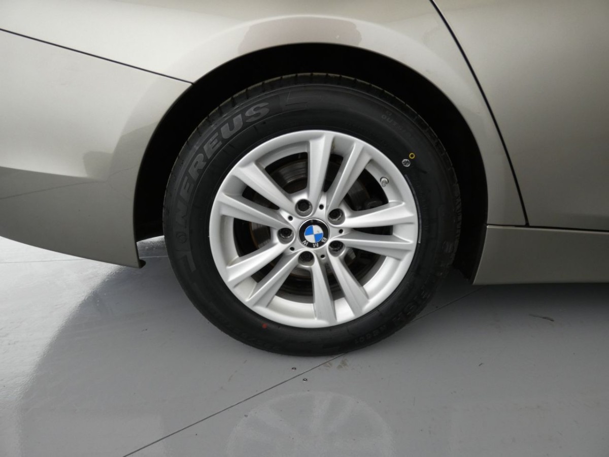 BMW 3 SERIES 2.0 320D ED PLUS 4D 161 BHP - 2018 - £14,400