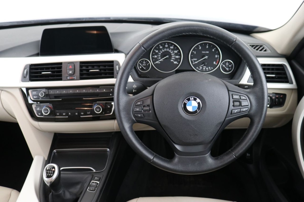 BMW 3 SERIES 2.0 320D ED PLUS 4D 161 BHP - 2018 - £17,300