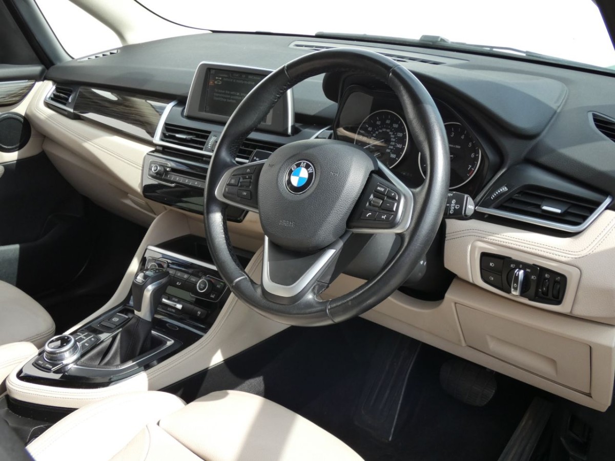 BMW 2 SERIES 1.5 225XE PHEV LUXURY ACTIVE TOURER 5D 134 BHP - 2017 - £12,700