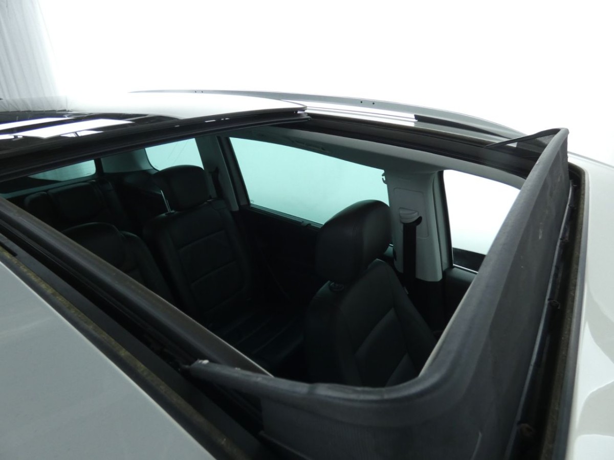 SEAT ALHAMBRA 2.0 CR TDI SE LUX DSG 5D 140 BHP - 2014 - £13,990