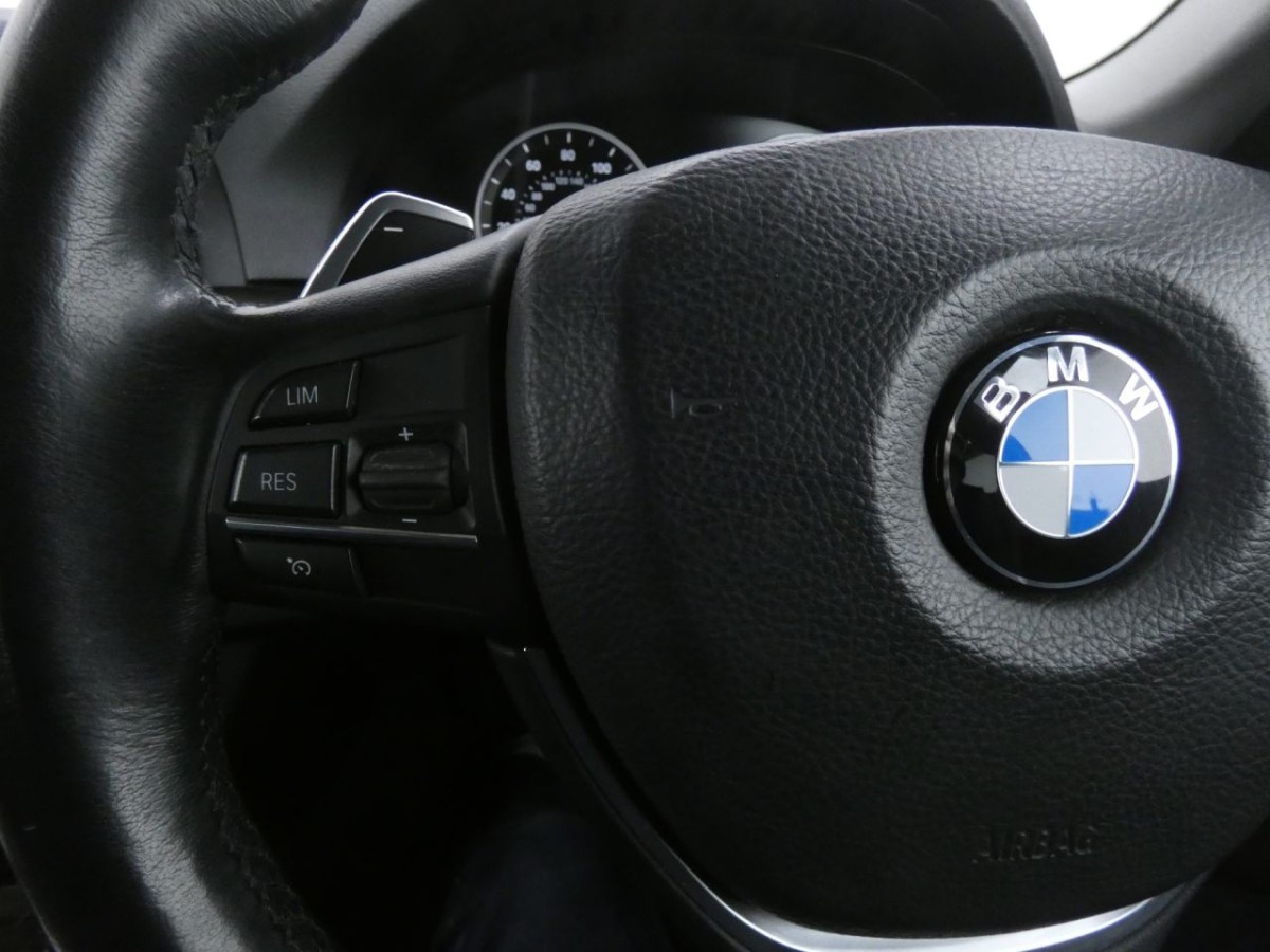 BMW 5 SERIES 2.0 520D LUXURY 4D 188 BHP - 2015 - £9,400
