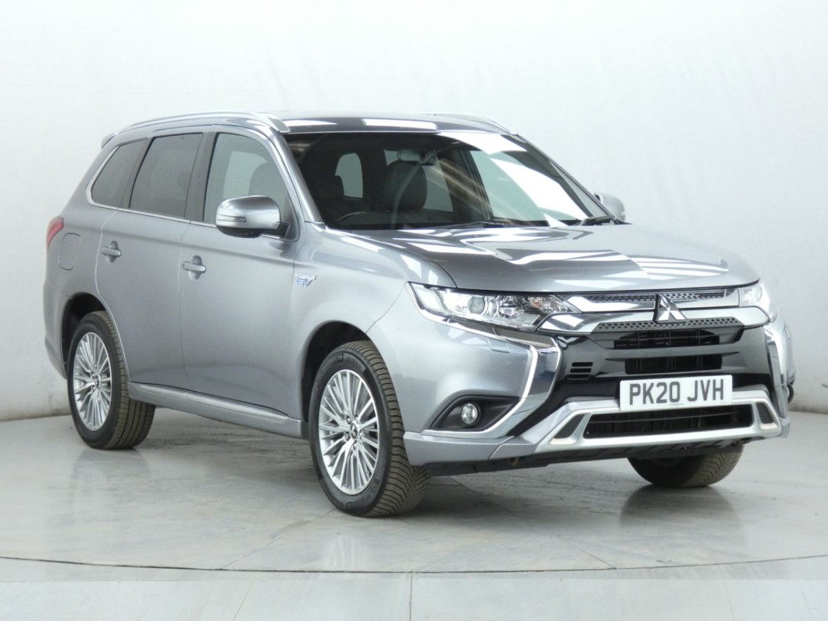 MITSUBISHI OUTLANDER 2.4 PHEV DYNAMIC 5D 222 BHP - 2020 - £15,400