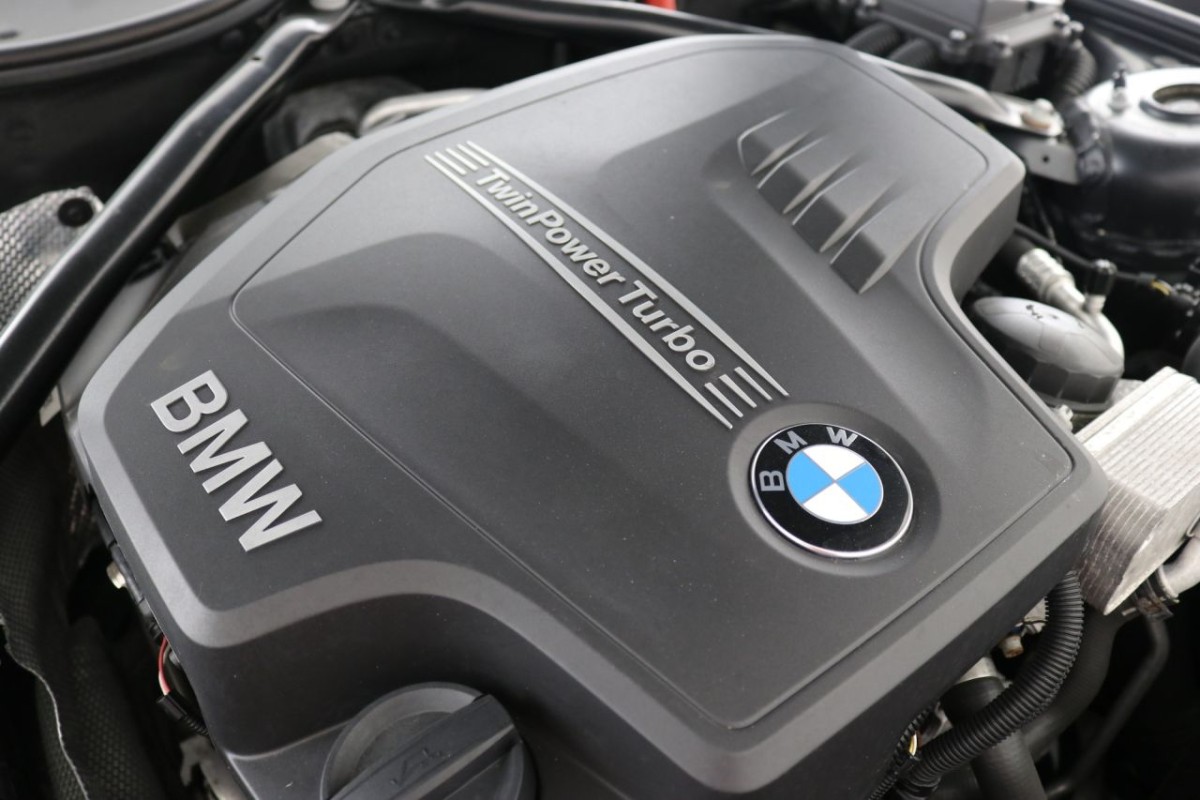 BMW Z4 2.0 Z4 SDRIVE20I ROADSTER 2D 181 BHP - 2014 - £12,990