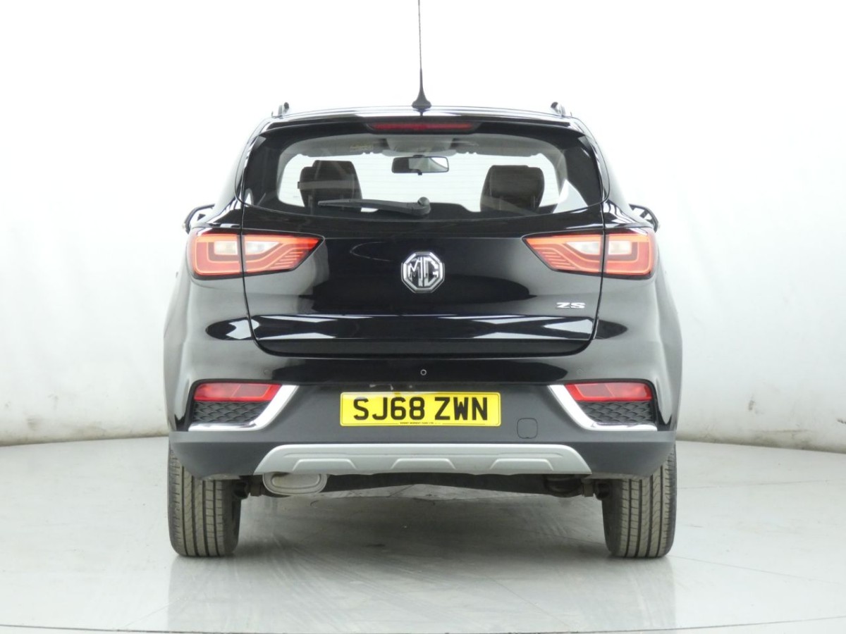 MG MG ZS 1.0 EXCLUSIVE 5D 110 BHP - 2018 - £12,700