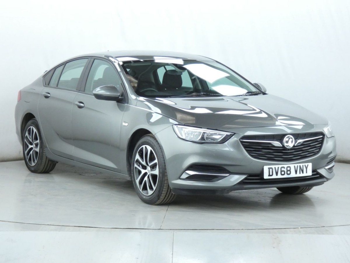 VAUXHALL INSIGNIA GRAND SPORT 1.6 DESIGN NAV 5D 109 BHP - 2018 - £7,700