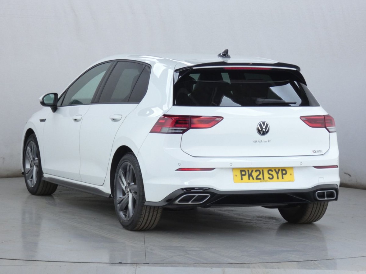 VOLKSWAGEN GOLF 1.5 R-LINE TSI 5D 148 BHP - 2021 - £15,700