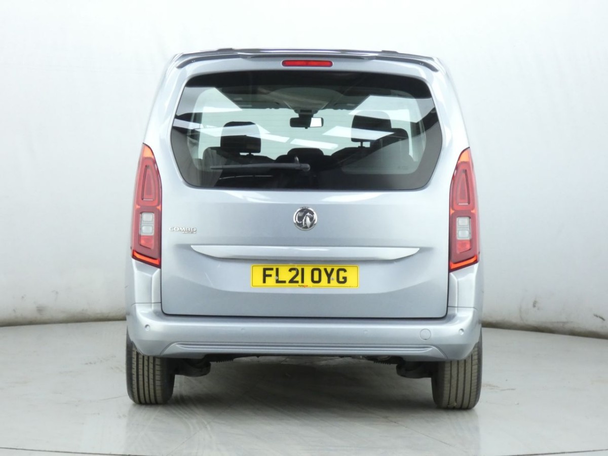 VAUXHALL COMBO LIFE EDITION S/S 5D 109 BHP - 2021 - £12,990