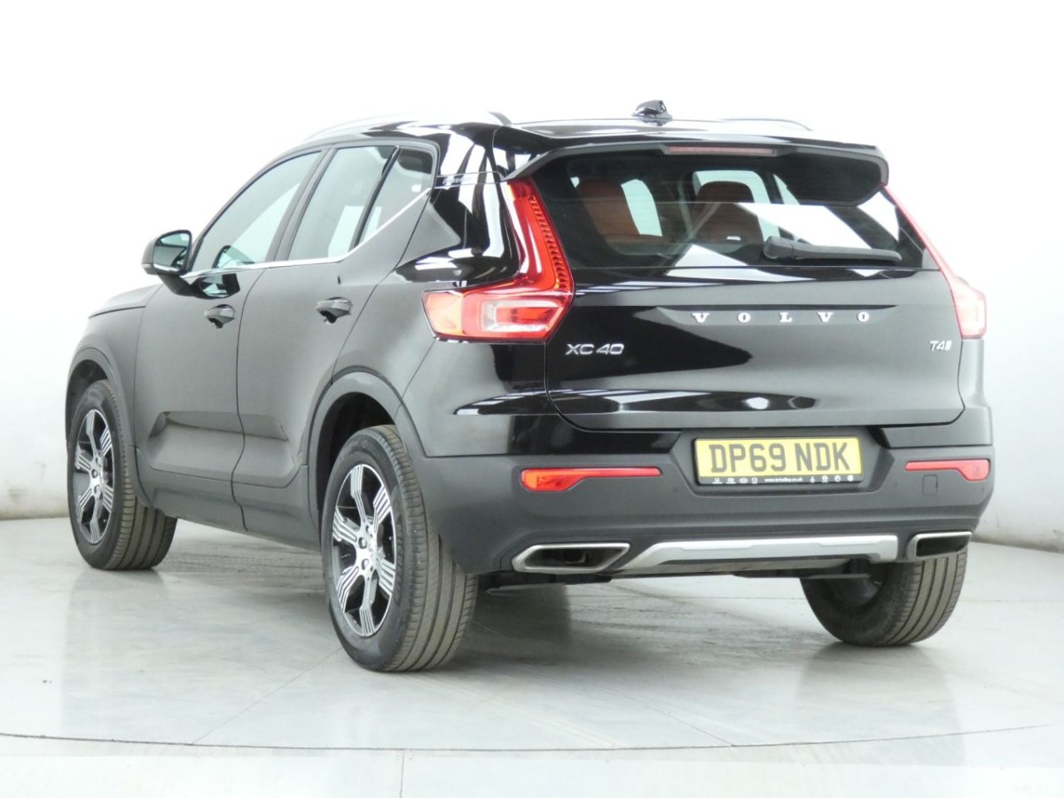 VOLVO XC40 2.0 T4 INSCRIPTION 5D 188 BHP - 2019 - £23,400