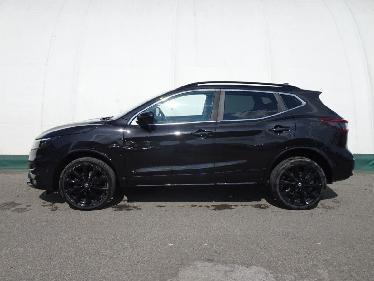 NISSAN QASHQAI 1.3 DIG-T N-TEC 5D 140 BHP - 2020 - £13,990