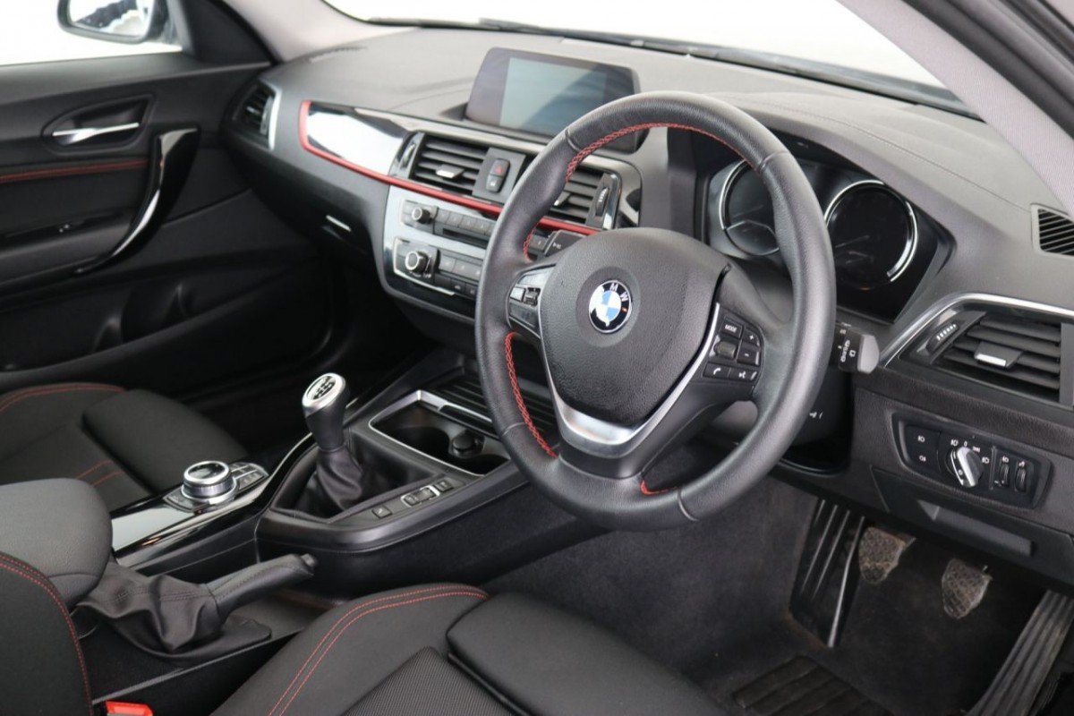 BMW 1 SERIES 1.5 118I SPORT 3D 134 BHP - 2018 - £14,300
