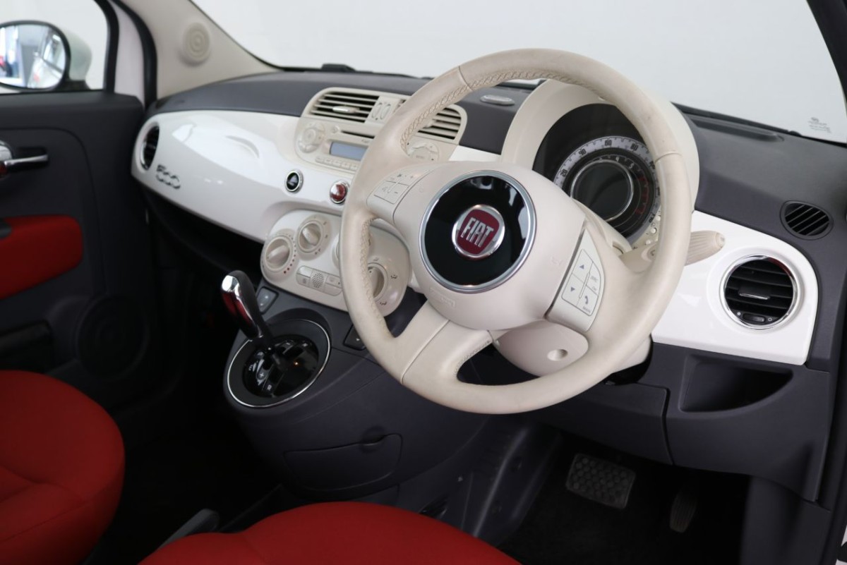 FIAT 500 1.2 LOUNGE DUALOGIC 3D 69 BHP - 2014 - £8,700