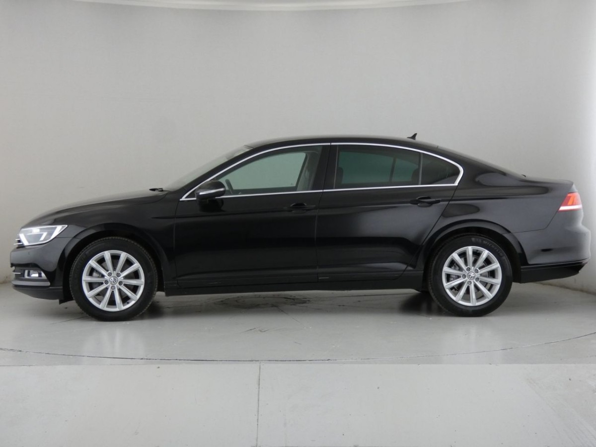 VOLKSWAGEN PASSAT 1.6 SE BUSINESS TDI BLUEMOTION TECHNOLOGY 4D 119 BHP - 2015 - £8,700