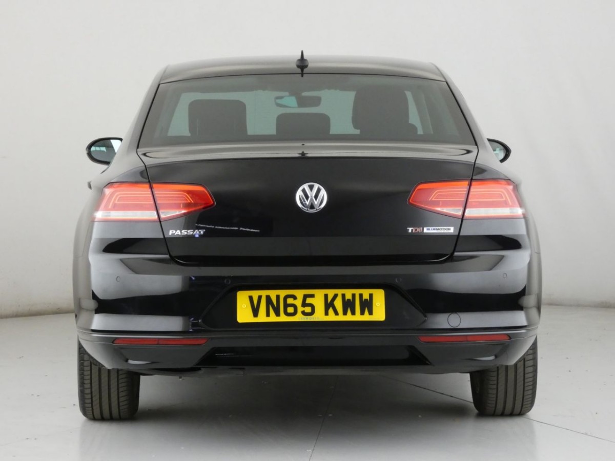 VOLKSWAGEN PASSAT 1.6 SE BUSINESS TDI BLUEMOTION TECHNOLOGY 4D 119 BHP - 2015 - £8,700