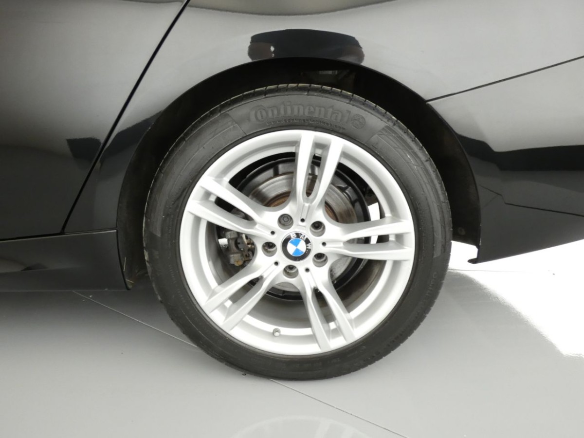 BMW 3 SERIES 2.0 320I XDRIVE M SPORT GRAN TURISMO 5D 181 BHP - 2017 - £19,700