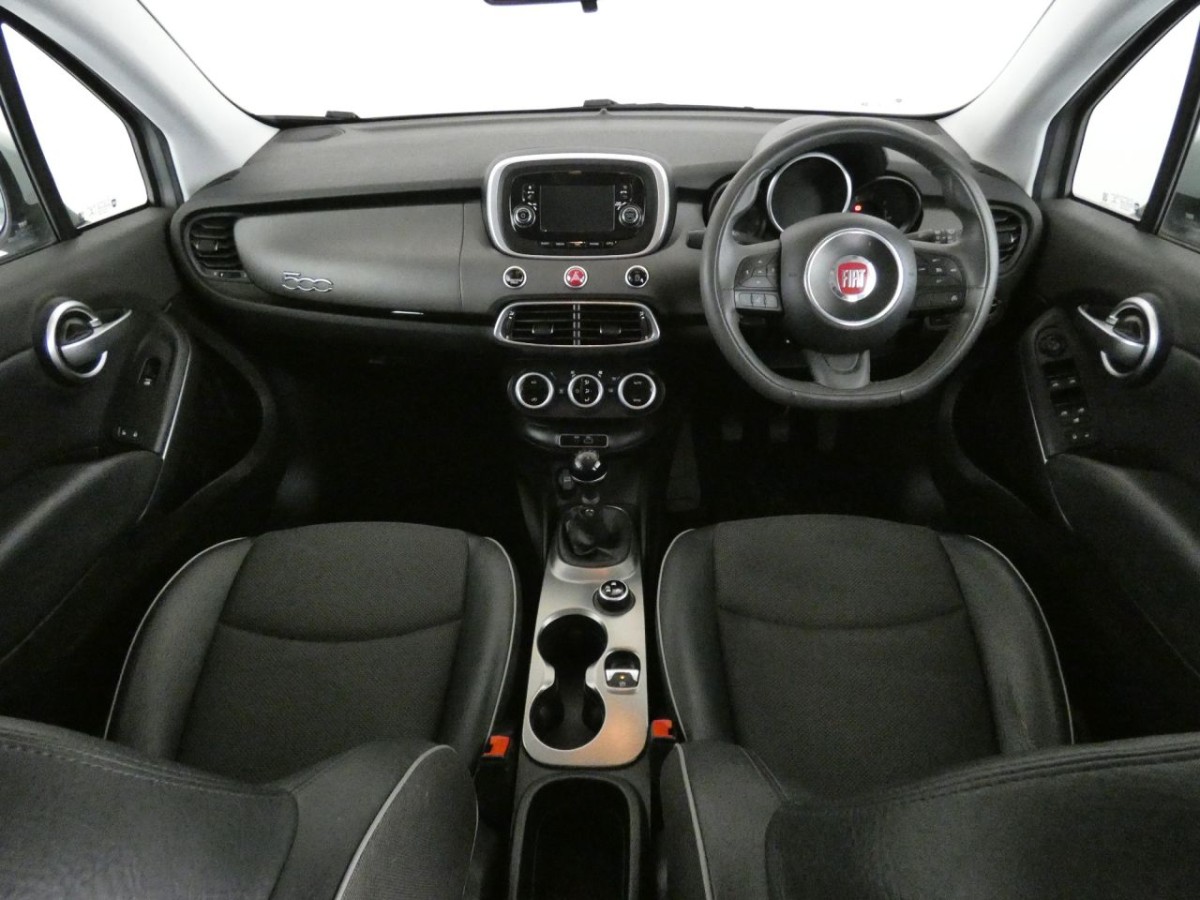 FIAT 500X 1.6 MULTIJET CROSS 5D 120 BHP HATCHBACK - 2015 - £7,700