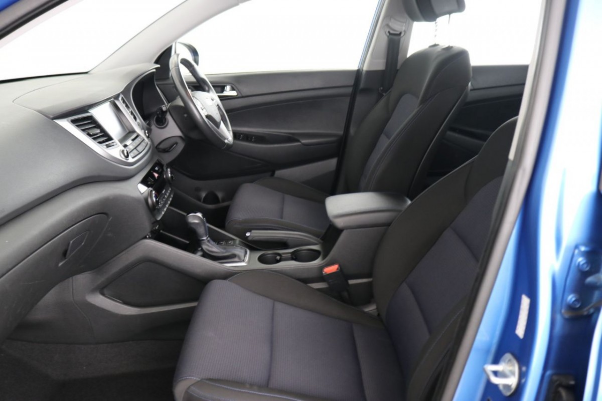 HYUNDAI TUCSON 1.7 CRDI SE NAV BLUE DRIVE 5D 139 BHP - 2017 - £15,800