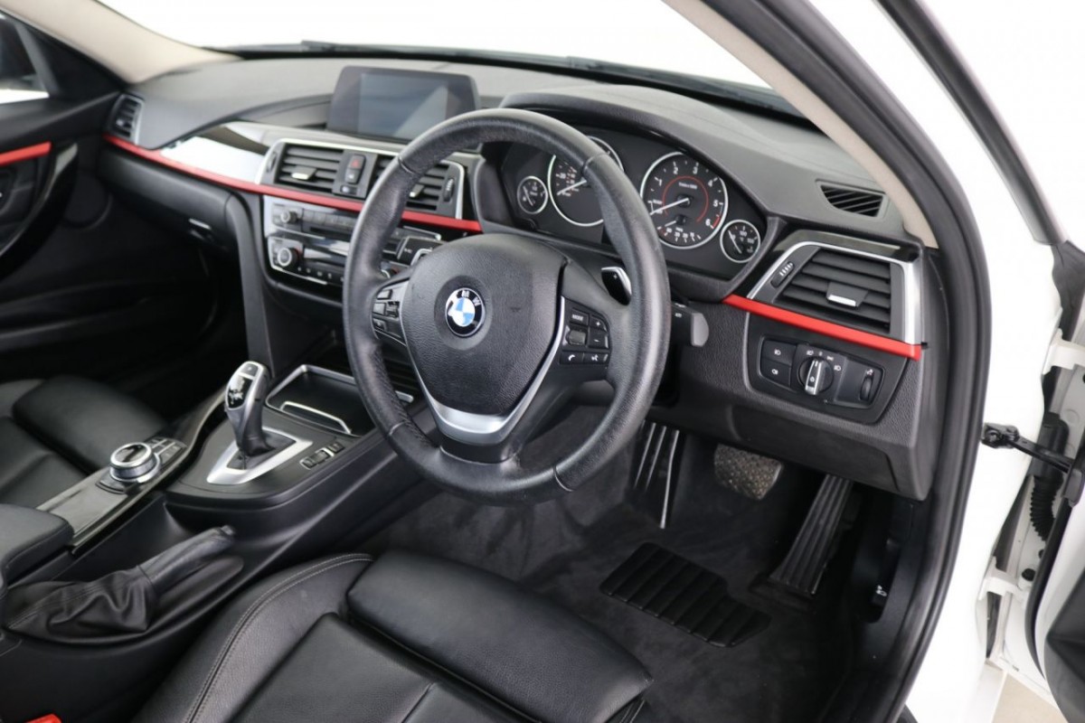 BMW 3 SERIES 2.0 320D ED SPORT 4D 161 BHP - 2017 - £14,490