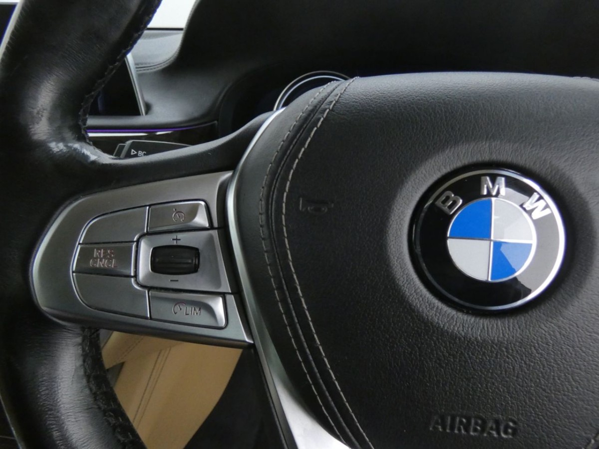 BMW 7 SERIES 3.0 730D 4D 261 BHP - 2017 - £23,700