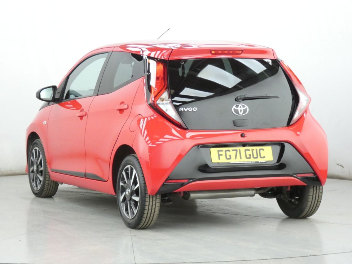 TOYOTA AYGO 1.0 VVT-I X-TREND TSS 5D 69 BHP - 2021 - £7,990