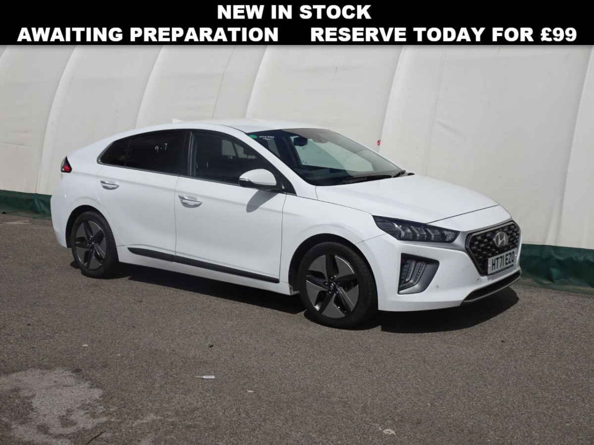 HYUNDAI IONIQ 1.6 PREMIUM SE MHEV 5D 140 BHP - 2022 - £15,400