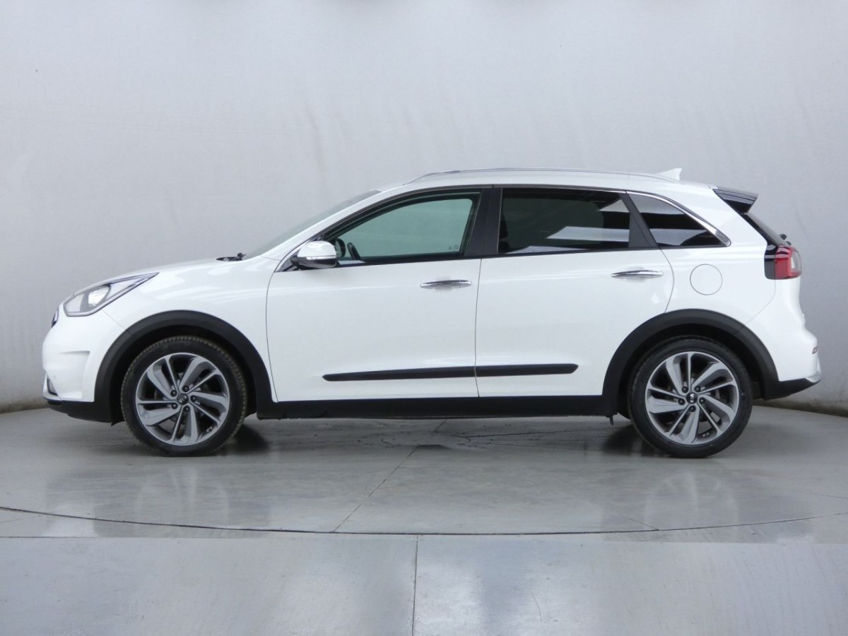 KIA NIRO 1.6 3 5D 104 BHP - 2019 - £11,300