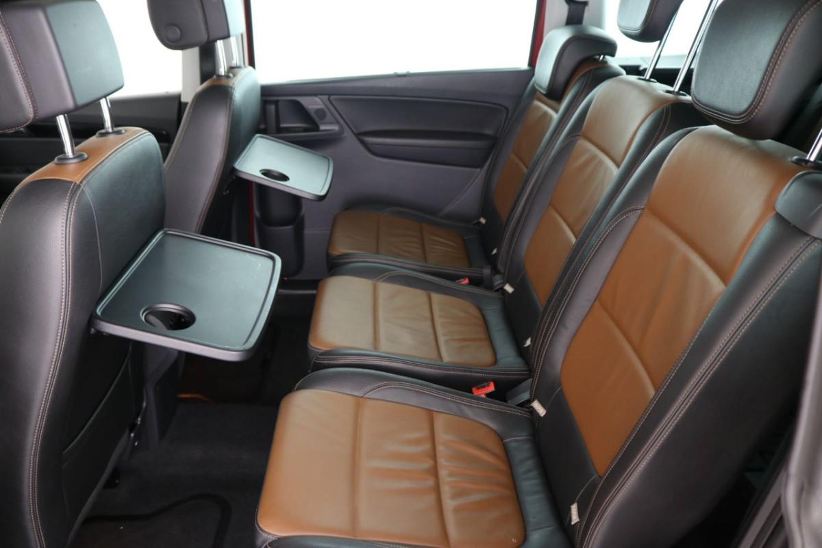 SEAT ALHAMBRA 2.0 TDI CR SE LUX 5D 177 BHP - 2014 - £11,400
