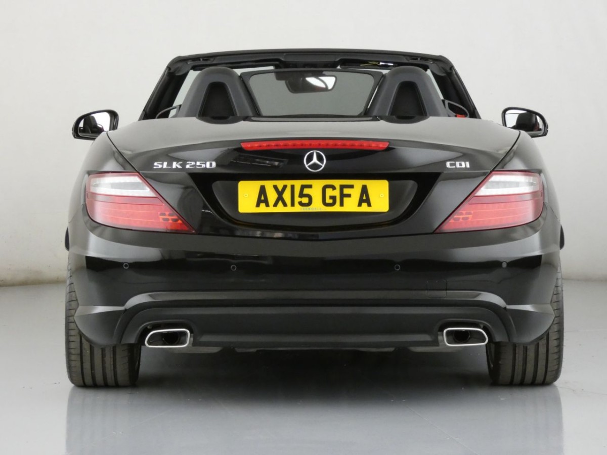 MERCEDES-BENZ SLK 2.1 SLK250 CDI BLUEEFFICIENCY AMG SPORT 2D 204 BHP - 2015 - £11,990