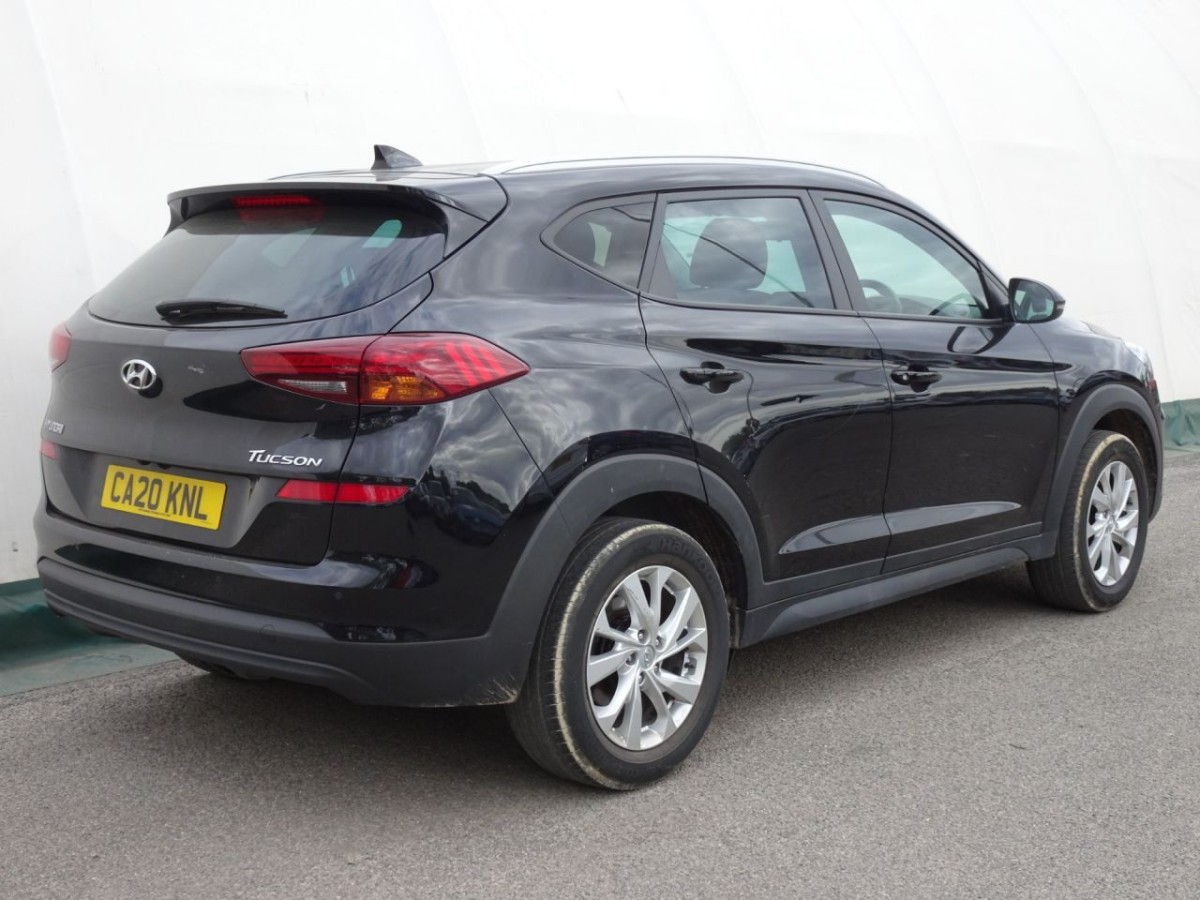 HYUNDAI TUCSON 1.6 GDI SE NAV 5D 130 BHP - 2020 - £13,990