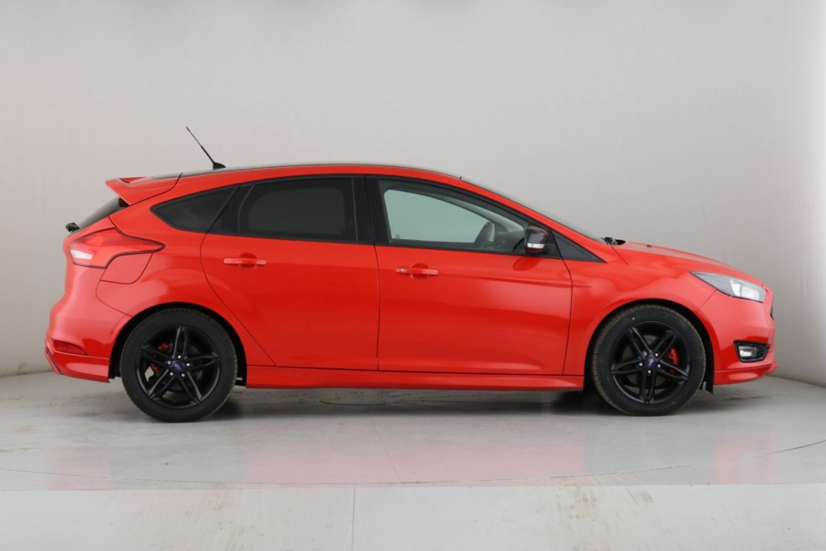 FORD FOCUS 1.5 ZETEC S RED EDITION 5D 180 BHP - 2016 - £11,990