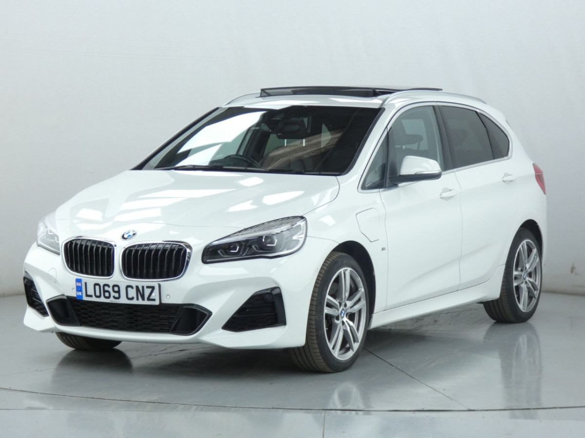 BMW 2 SERIES 1.5 225XE M SPORT PREMIUM ACTIVE TOURER 5D 134 BHP - 2020 - £17,400
