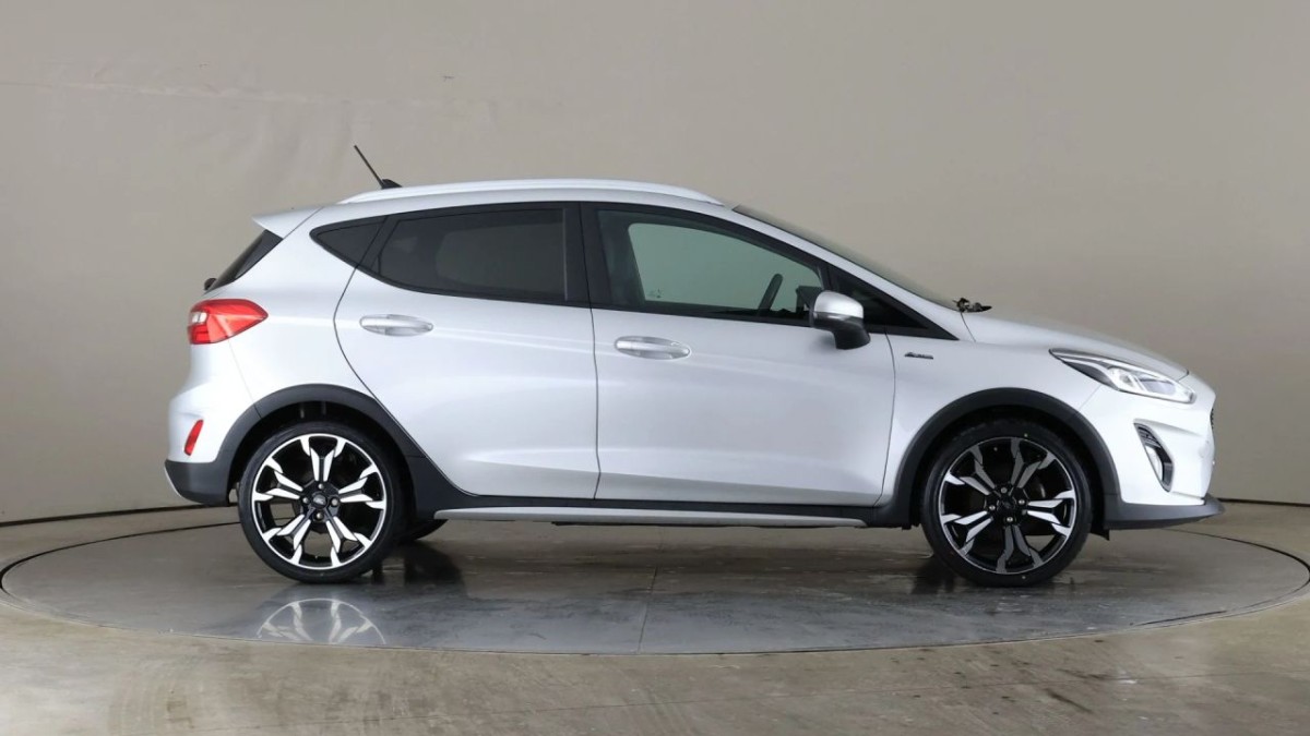 FORD FIESTA 1.0 ACTIVE X EDITION MHEV 5D 124 BHP - 2021 - £13,400